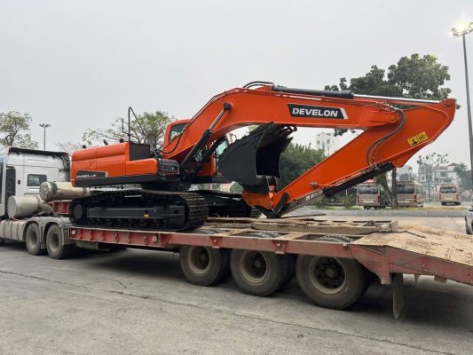 Máy xúc doosan develon DX220LCA